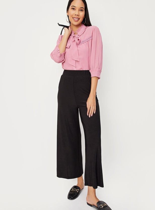 Women Tie-Up Neck Blouse with Camisole