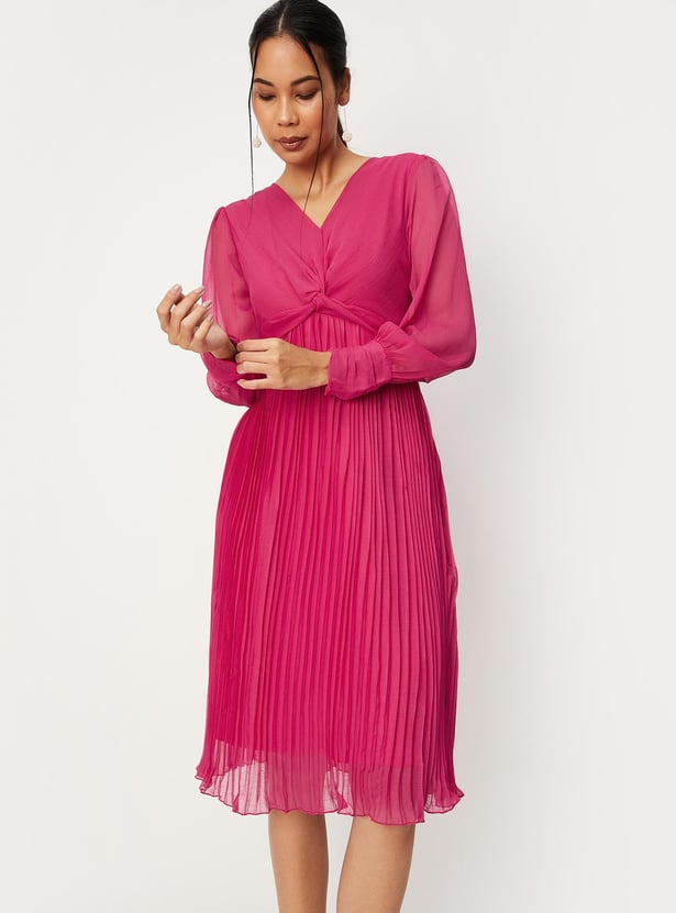 Women Pleated Dress with Twist Knot Detail