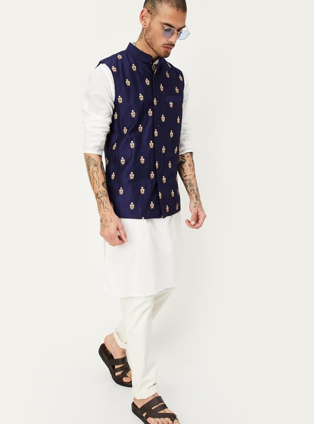 Men Embroidered Nehru Jacket