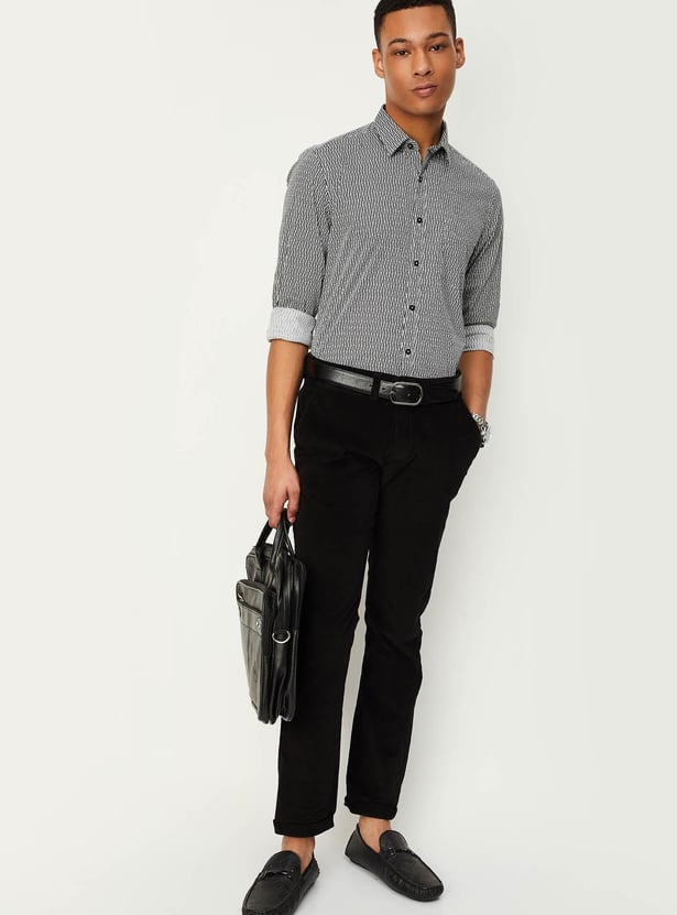 Buy Men Printed Slim Fit Smart Casual Shirt Online a…