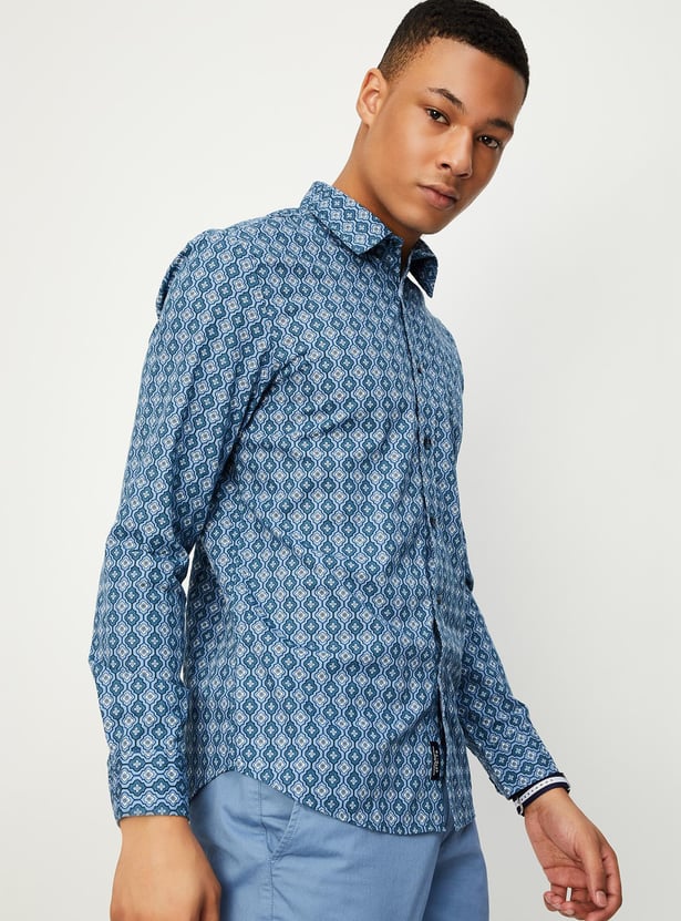 Men Slim Fit Printed Casual Shirt