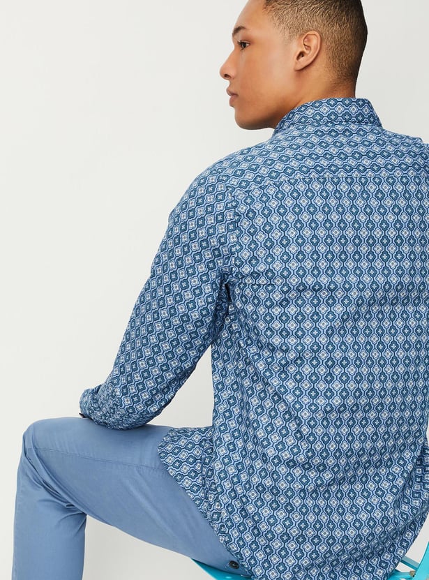 Men Slim Fit Printed Casual Shirt