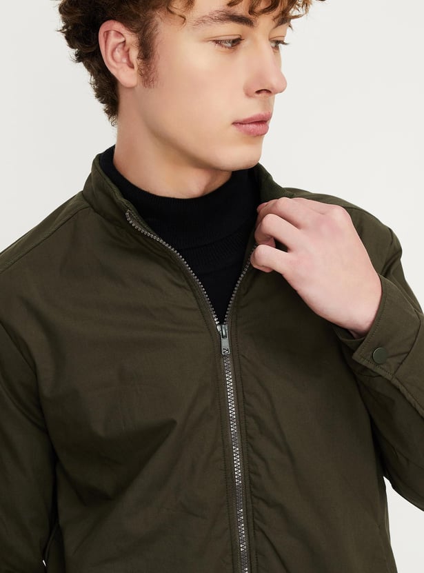 Men Solid Lightweight Jacket