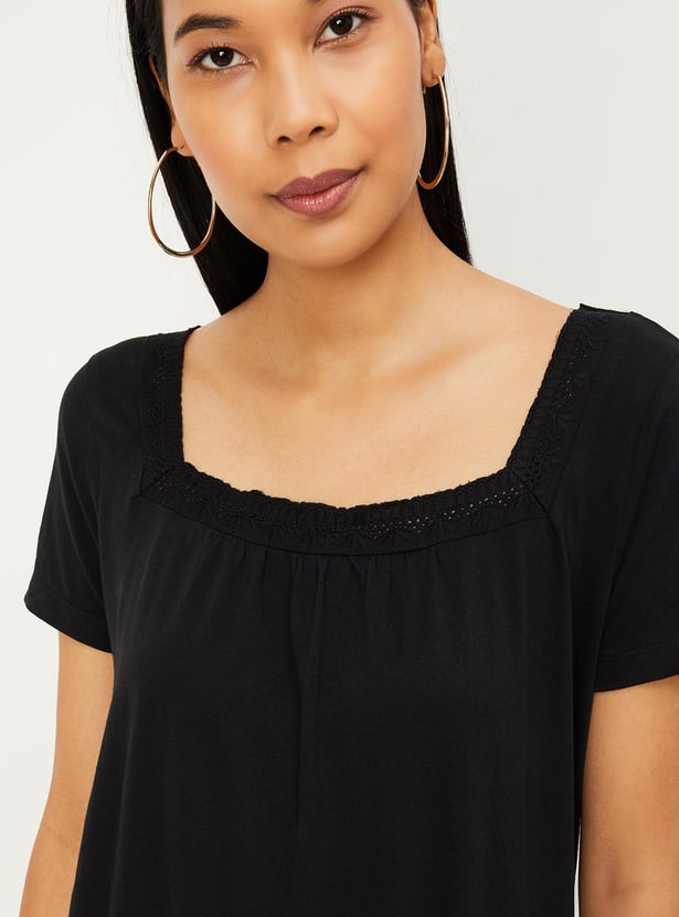 Women Lace Detail Top