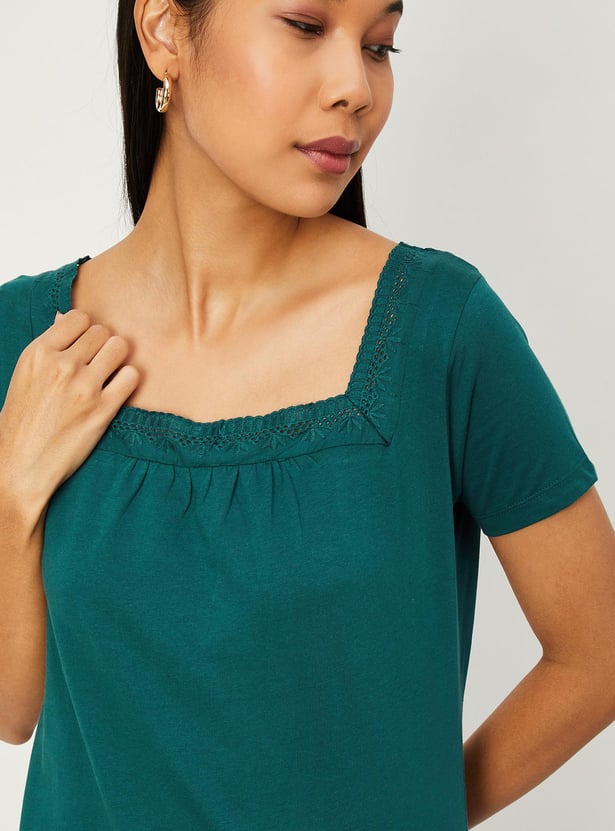 Women Lace Detail Top
