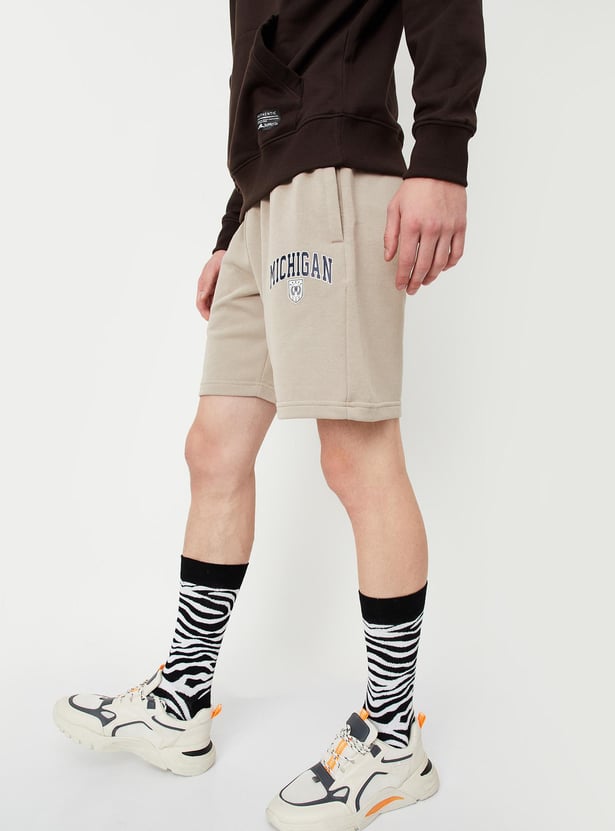 Men Solid Athleisure Shorts