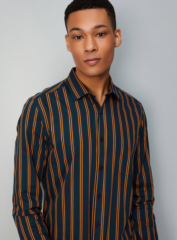 Men Regular Fit Striped Shirt