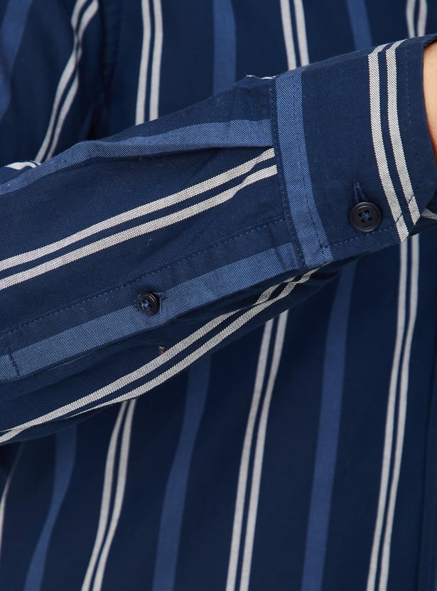 Men Striped Slim Fit Shirt