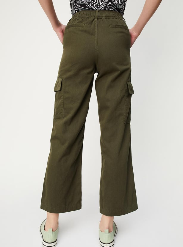 Women Solid Cargo Pants