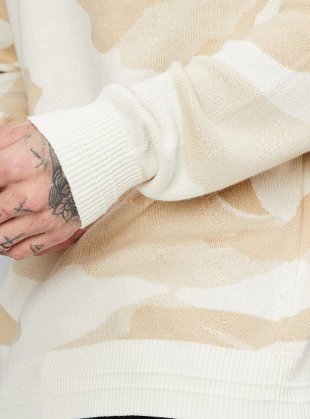Men Camouflage Printed Sweater