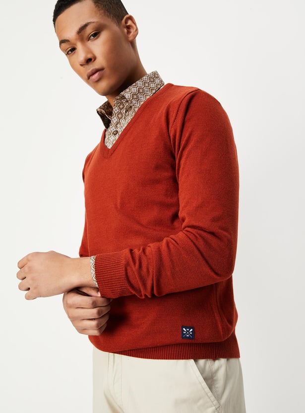Men Slim Fit Solid Sweater