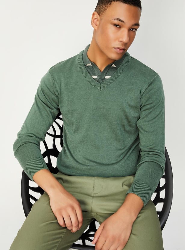 Men Soft Low Pill Slim Fit Sweater