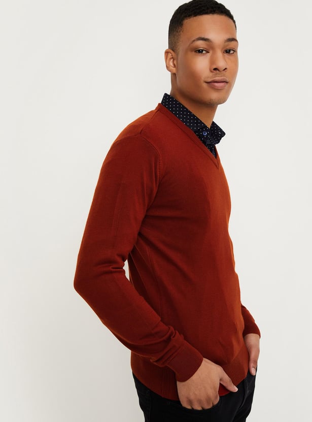 Men Soft Low Pill Slim Fit Sweater