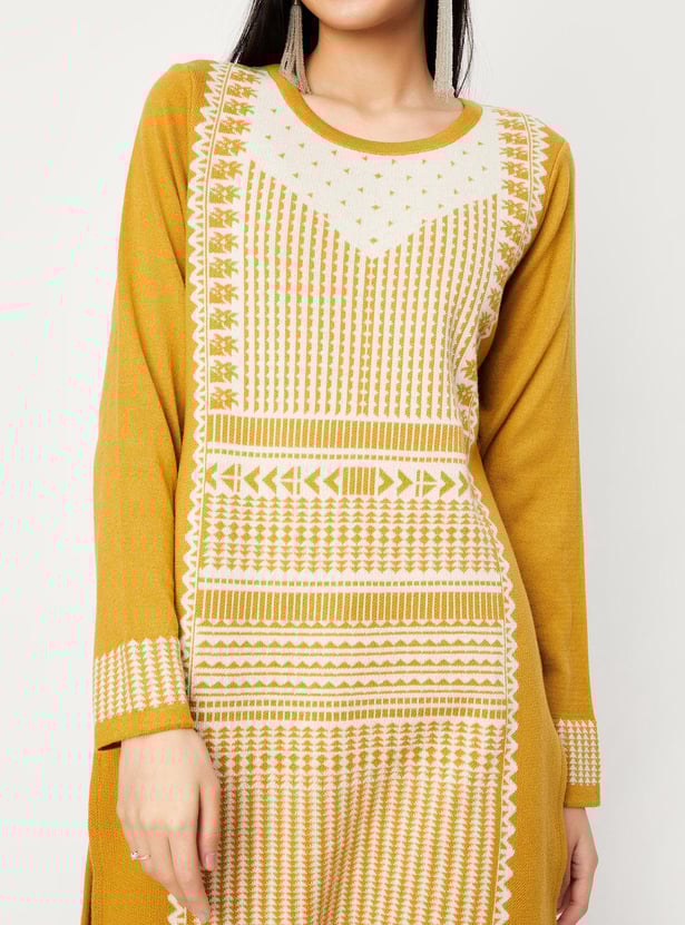 Women Jacquard Winter Kurta with Pocket