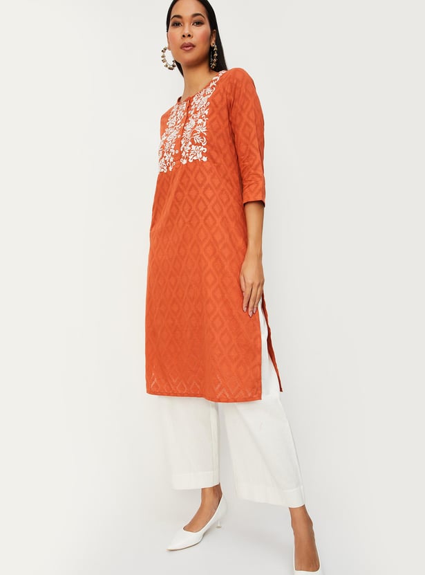Women Embroidered Straight Kurta