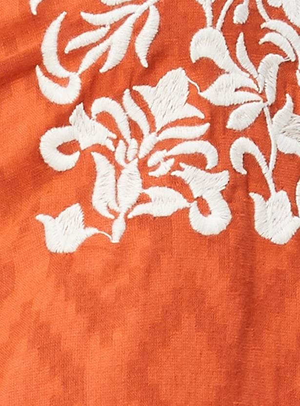 Women Embroidered Straight Kurta