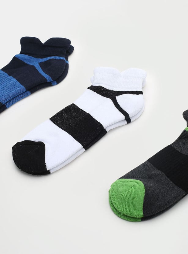 Boys Colourblocked Ankle-Length Socks - Pack of 3