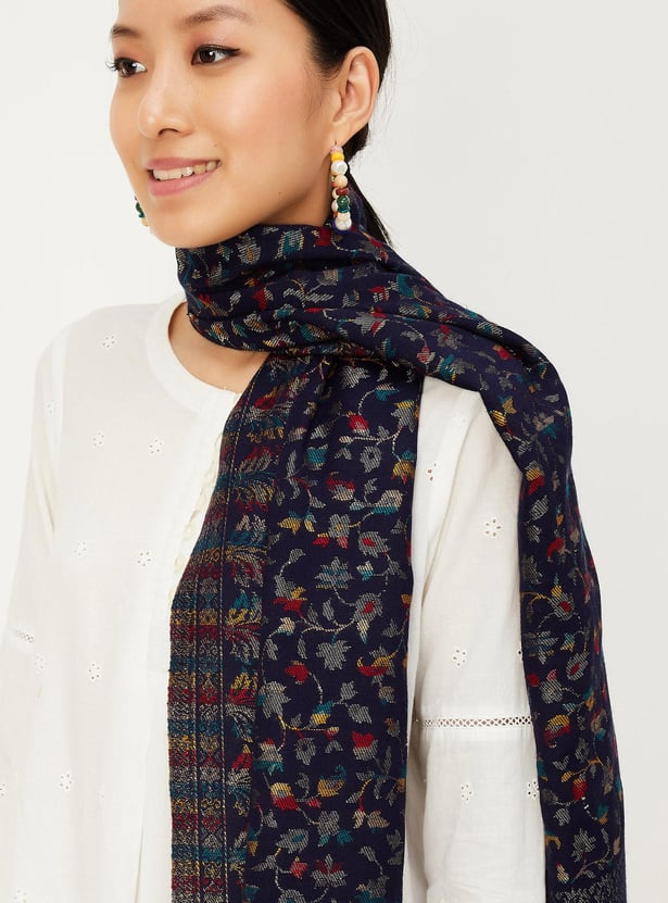 Women Woven Shawl