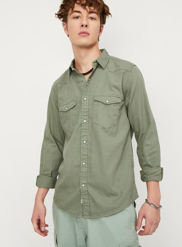 Men Solid Flap Pocket Shirt