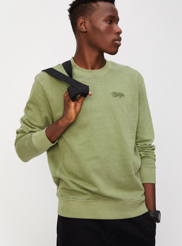 Men Solid Drop Shoulder Sweatshirt