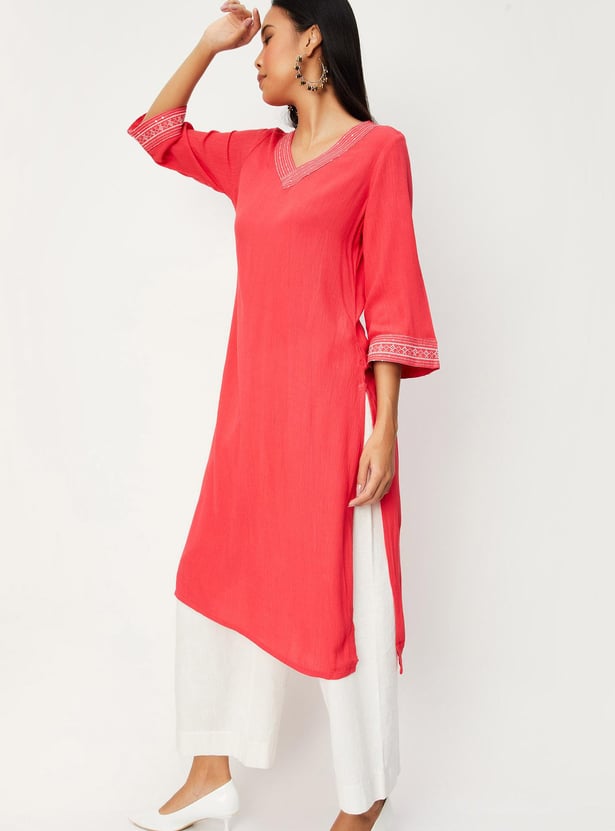 Women Embellished Straight Kurta