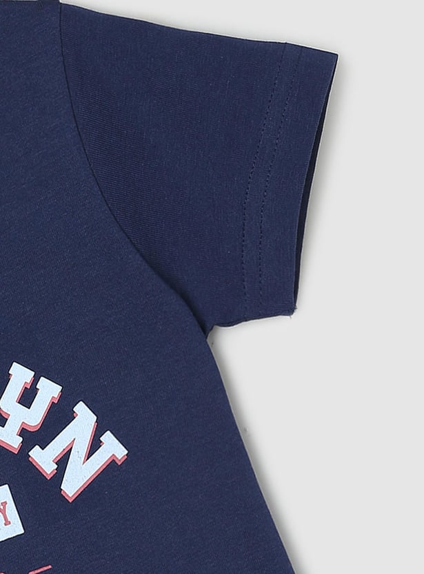 Boys Typographic Printed Pure Cotton T-shirt