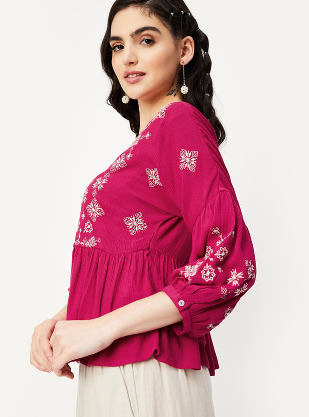 Women Embroidered Tunic