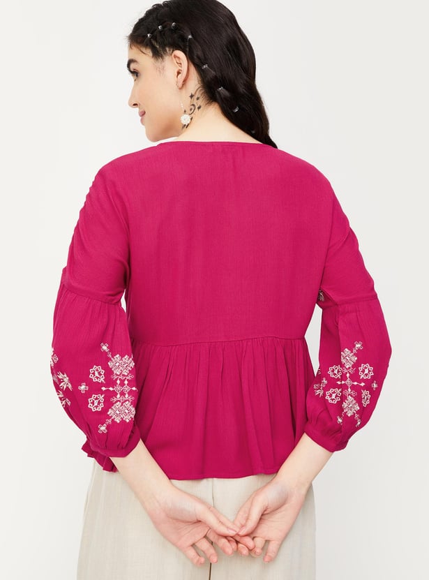 Women Embroidered Tunic