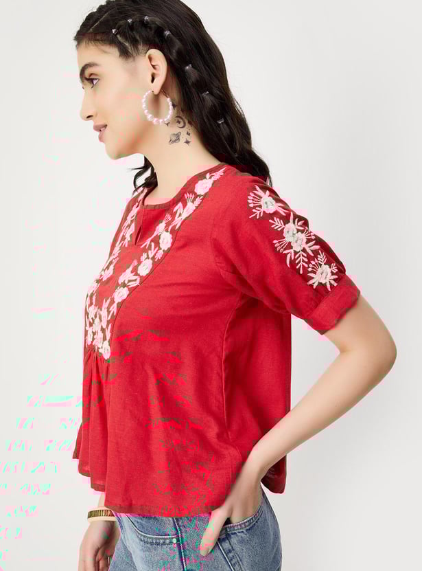 Buy Women Embroidered Tunic Online at just Rs. 799.0