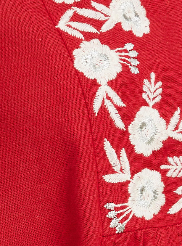 Women Embroidered Tunic