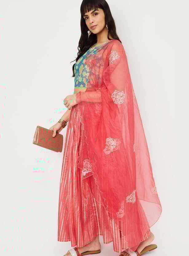 Women Striped Lehenga Set