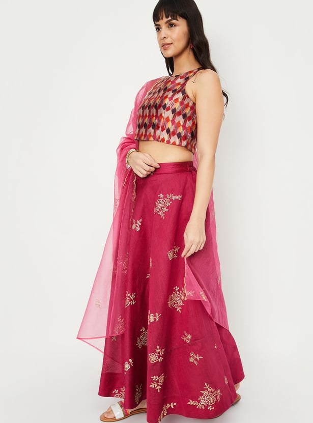 Women Embroidered Lehenga Set
