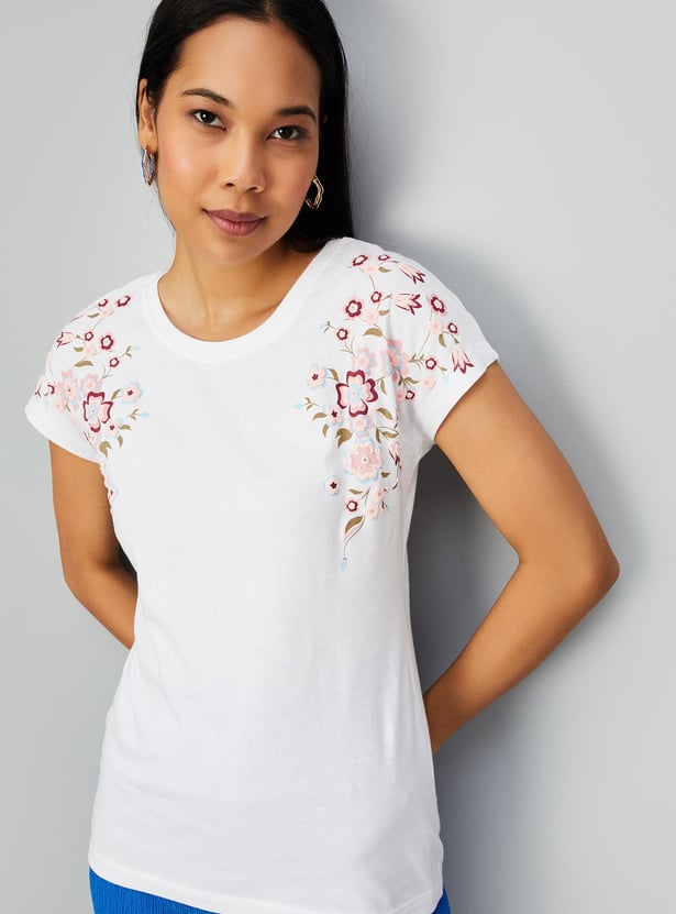 Women Floral Printed T-shirt