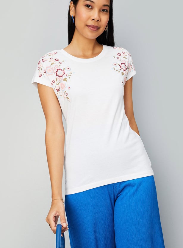 Women Floral Printed T-shirt