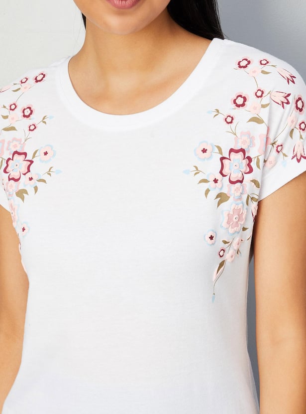 Women Floral Printed T-shirt