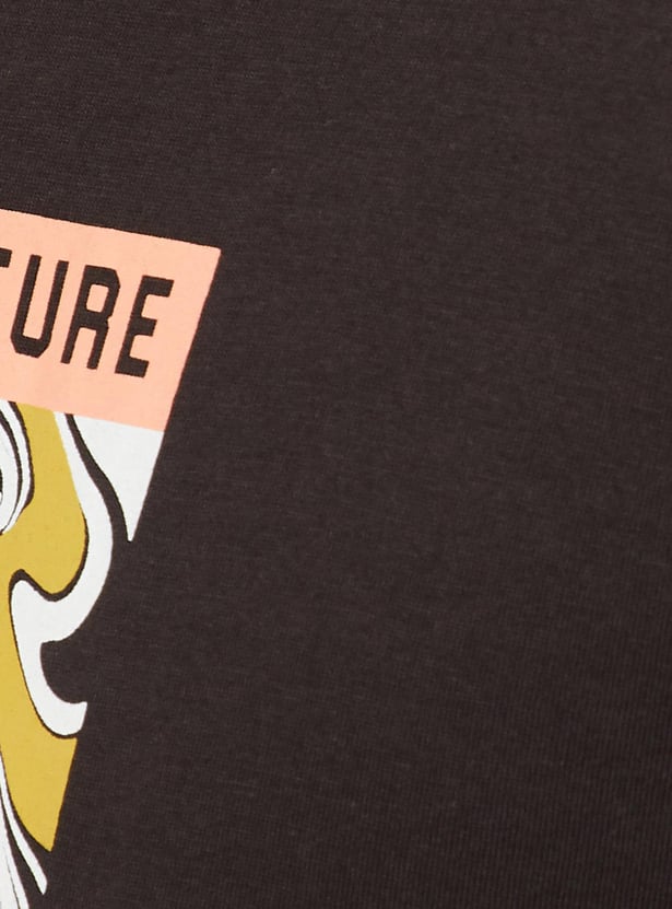 Men Graphic Printed T-shirt