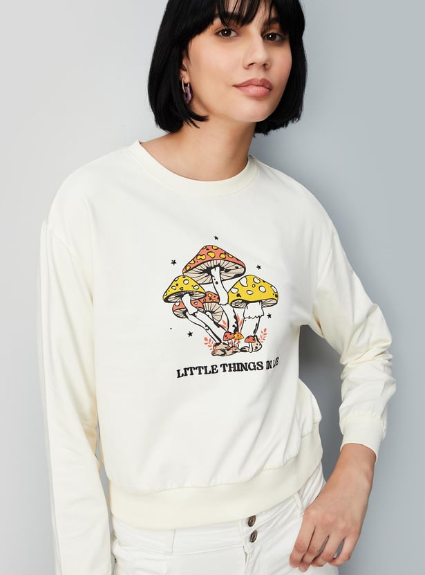 Girls Graphic Printed Sweatshirt With Striped Sleeves