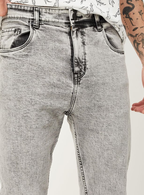 Men Carrot Fit Acid Washed Jeans