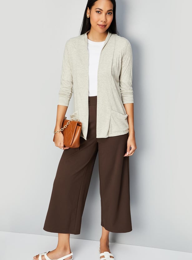 Women Solid Knit Shrug with Pockets