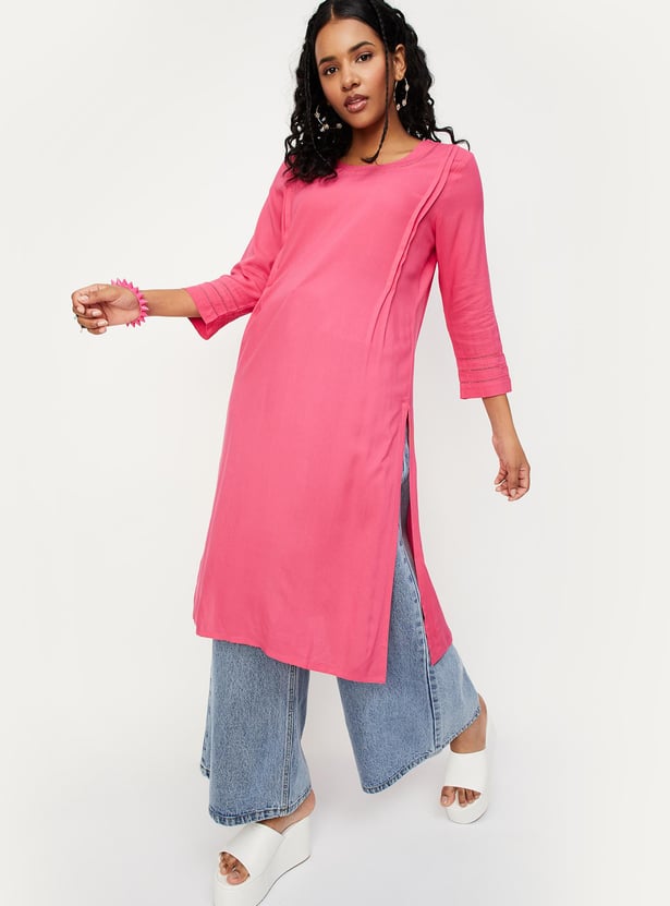 Women Pintuck Straight Kurta