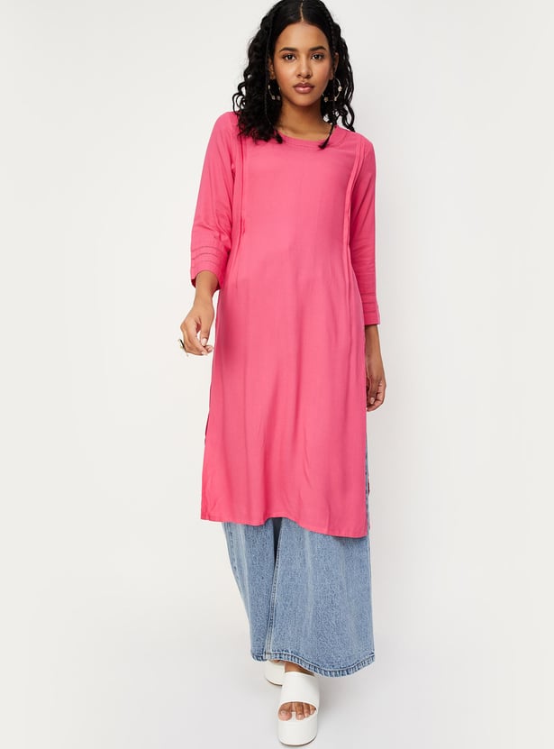 Women Pintuck Straight Kurta