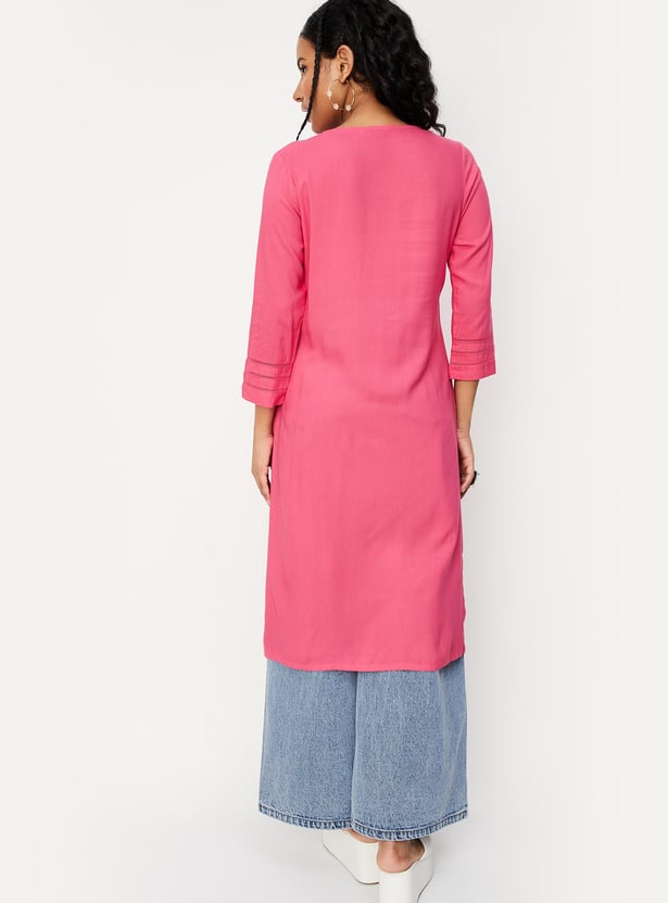Women Pintuck Straight Kurta