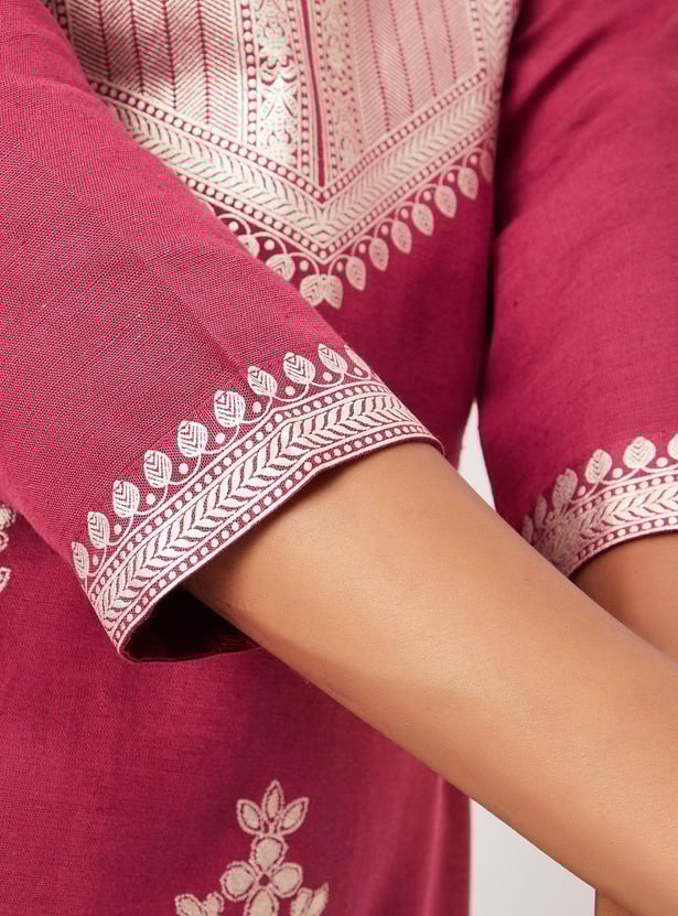 Women Foil Printed Straight Kurta