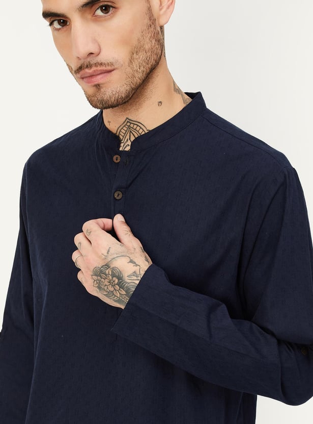 Men Dobby Woven Short Kurta