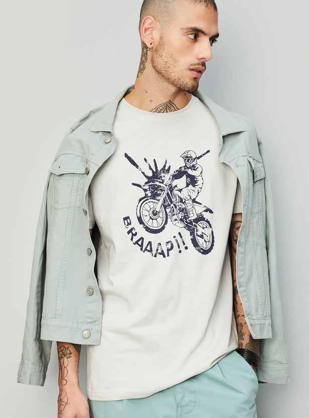 Men Graphic Printed T-shirt