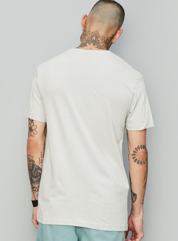 Men Graphic Printed T-shirt
