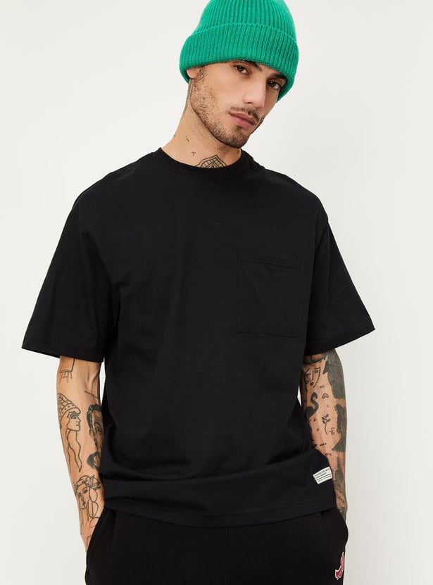 Men Oversized T-shirt with Pocket