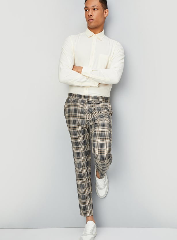 Men Slim Fit Smart Casual Shirt