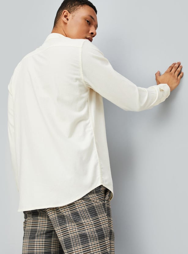 Men Slim Fit Smart Casual Shirt