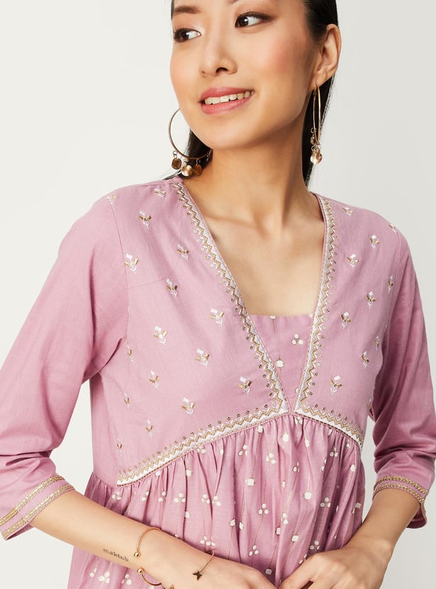 Women Embroidered Flared Kurta